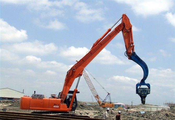 挖掘機打樁臂、打樁臂、打樁錘、挖掘機打樁臂廠家